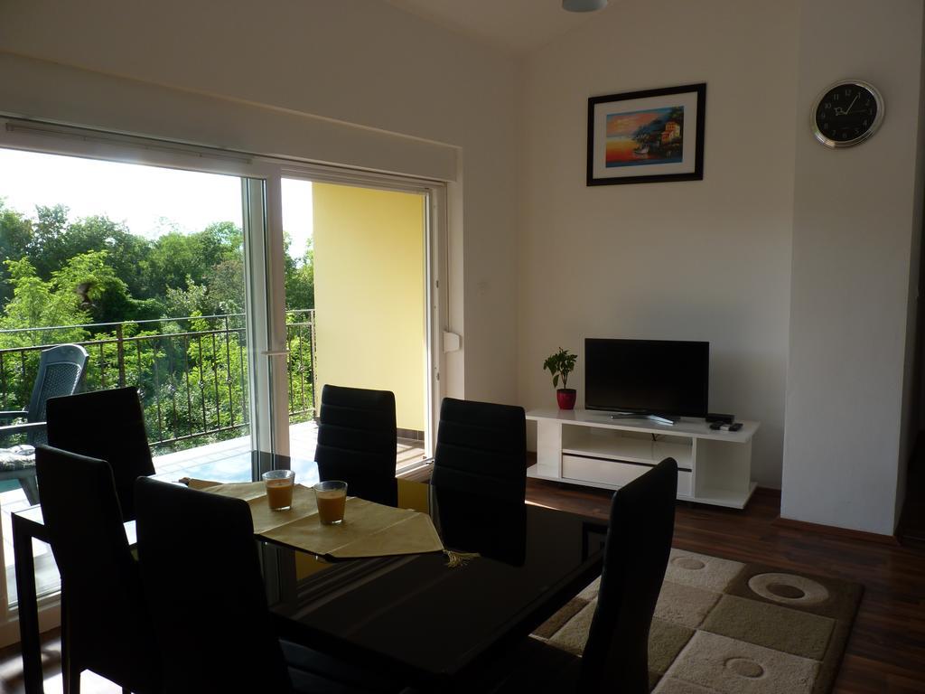 Apartment Adriatic Умаг Стая снимка