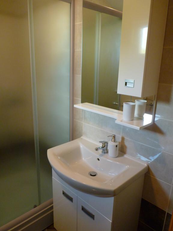 Apartment Adriatic Умаг Стая снимка