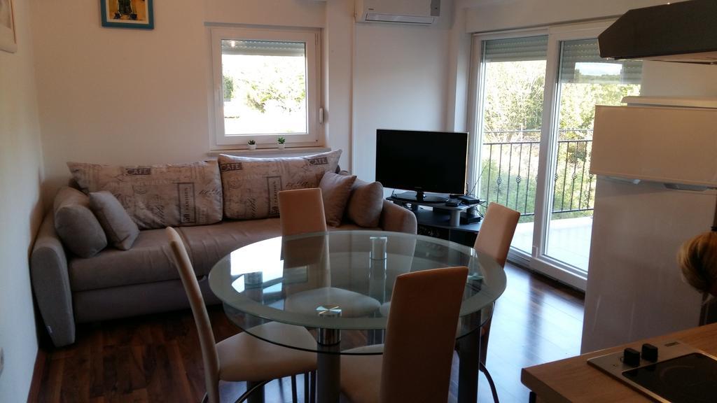 Apartment Adriatic Умаг Екстериор снимка