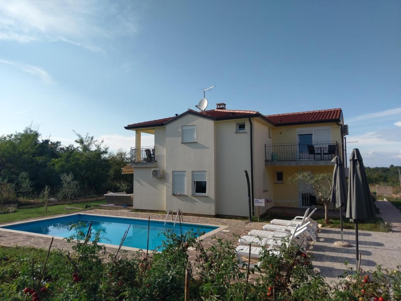 Apartment Adriatic Умаг Екстериор снимка